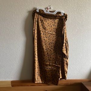 Vici wrap around skirt